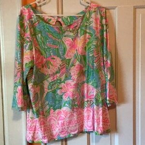 EUC Lilly Pulitzer shirt